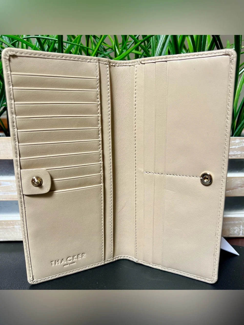 THACKER Anna Bifold Nappa Leather Wallet in Cashew